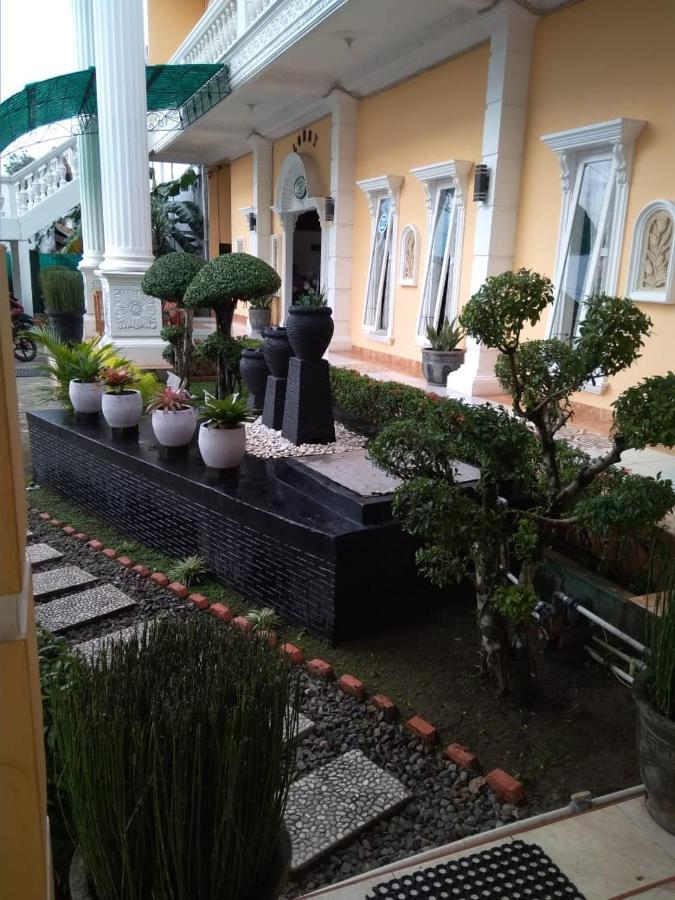 Hotel Nayora Prabumulih Perabumulih Εξωτερικό φωτογραφία