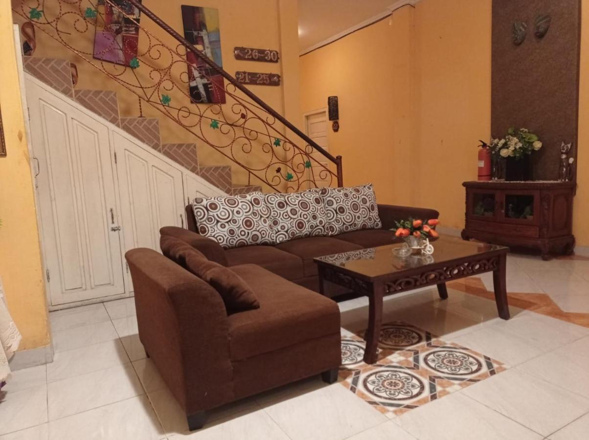 Hotel Nayora Prabumulih Perabumulih Εξωτερικό φωτογραφία